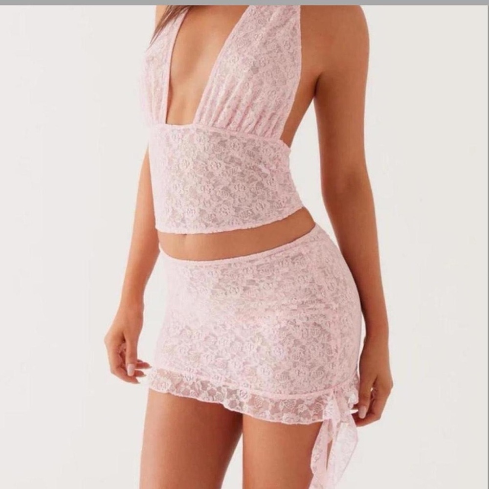 Elegant Pink Lace Set